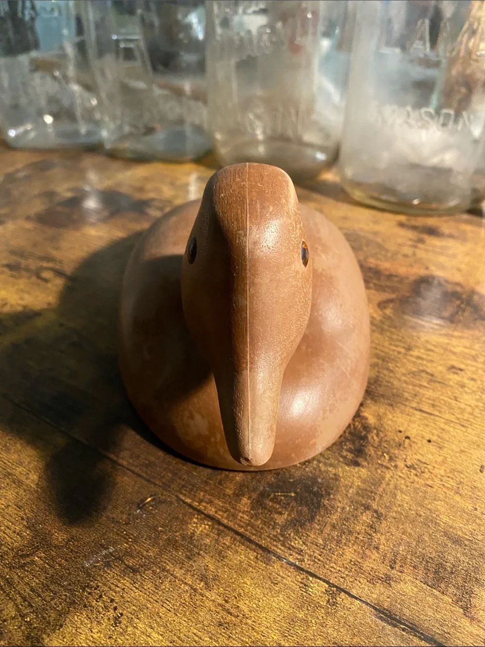 Rustic plastic duck - Picture 2 of 5